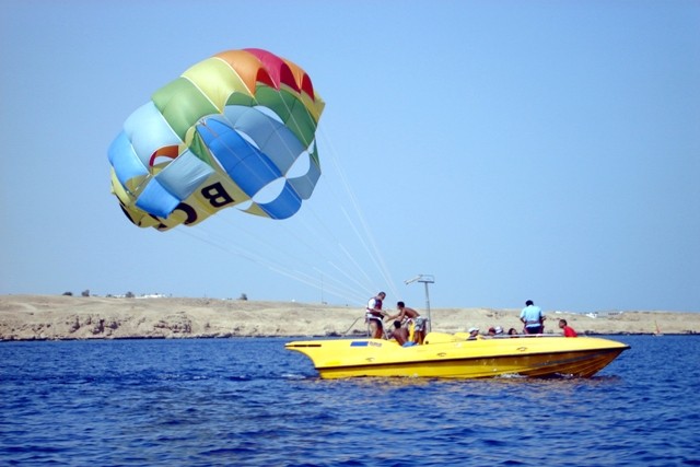 parasailing-excursion-in-sharm-el-sheikh