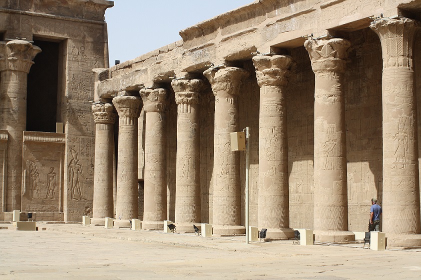 edfu-temple-egypt